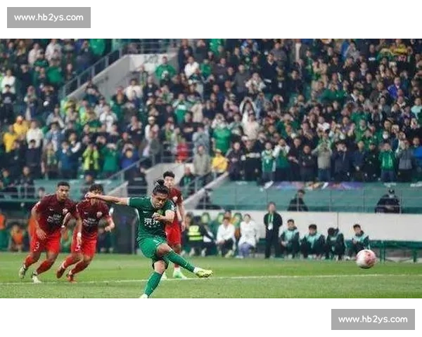 北京国安对阵首尔激战告捷二比一比分彰显主场韧性坚韧意志与战术执行力